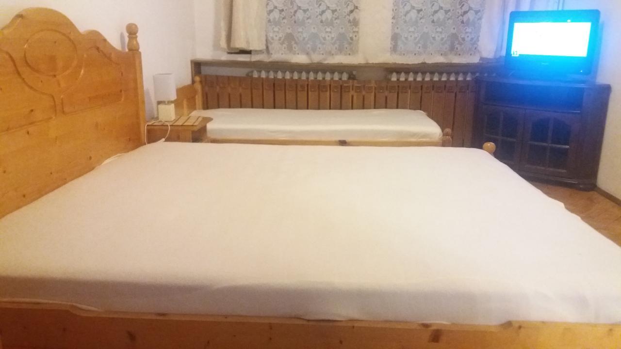 Chicho Tomovata Koliba Hotell Trjavna Eksteriør bilde